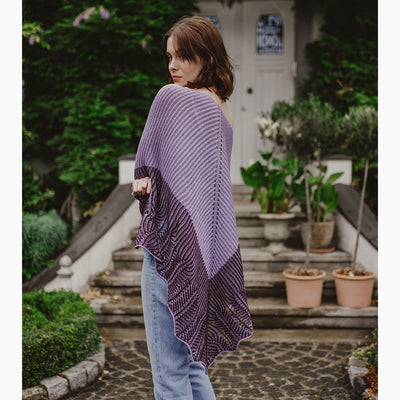 pascuali-visteria-shawl-strickanleitung-von-feinmotorik-dreieckstuch-zweifarbig image 4