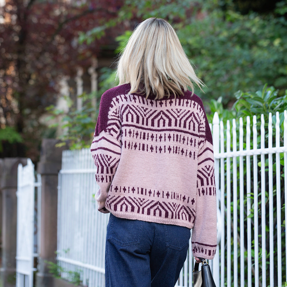 pascuali-city-path-sweater-strickanleitung-f-r-zweifarbigen-norweger-pullover image 3