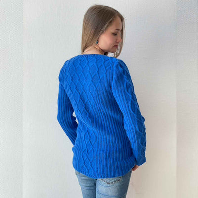 pascuali-pullover-rapunzel-strickanleitung-zopfmuster-pullover image 2