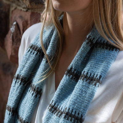pascuali-slip-lines-scarf-strickanleitung-streifenschal-175-x-28-cm-aus-tibetan image 4
