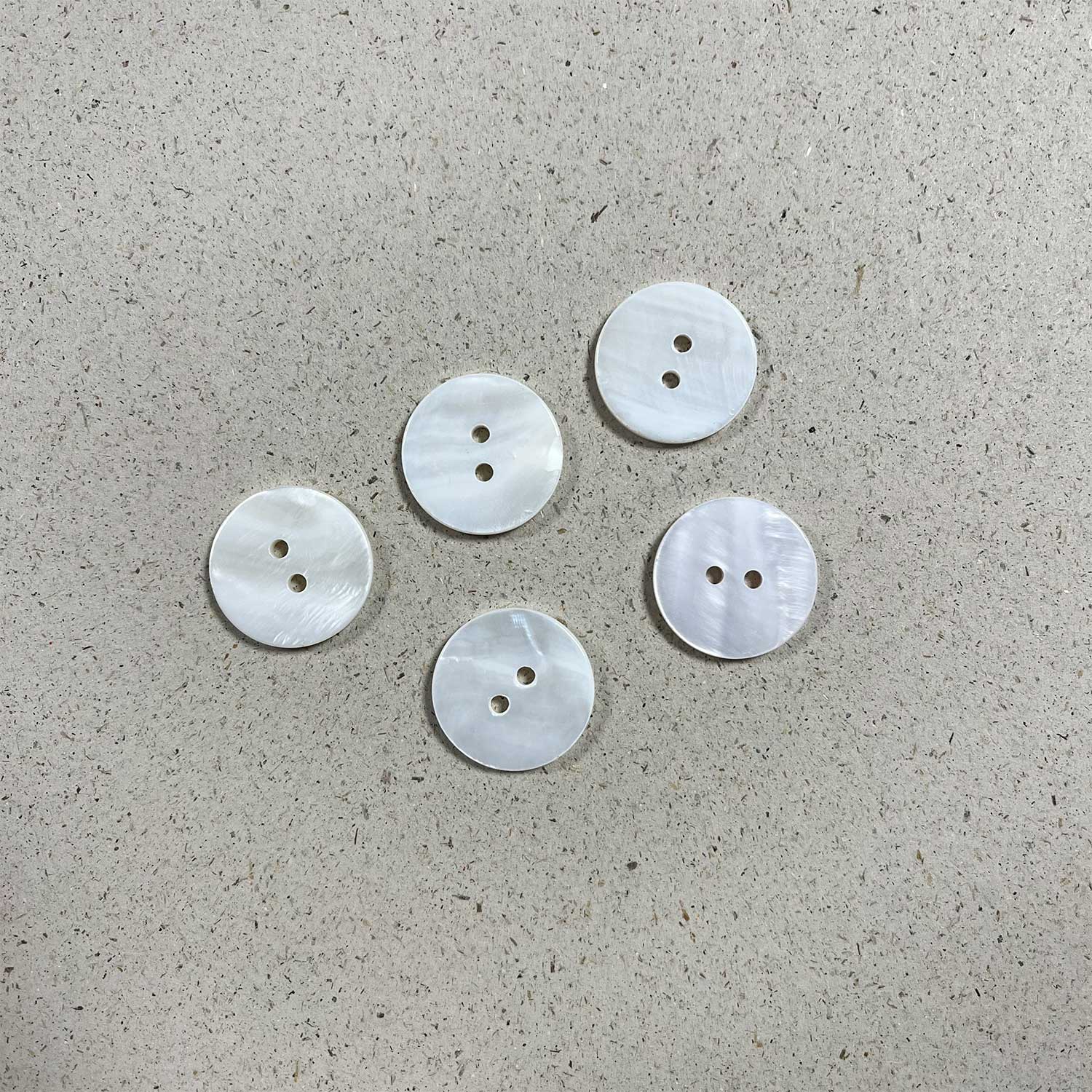 pascuali-perlmuttkn-pfe-wei-set-5x-echte-muschel-kn-pfe image 1