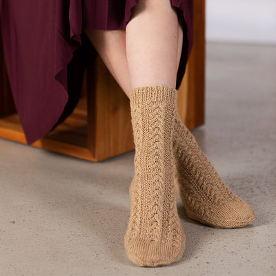 pascuali-samu-socks-strickanleitung-zopfmuster-gr-37-42 image 2