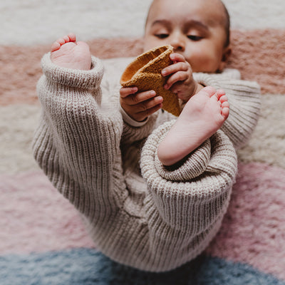 pascuali-strickanleitung-odo-coveralls-baby-overall image 4