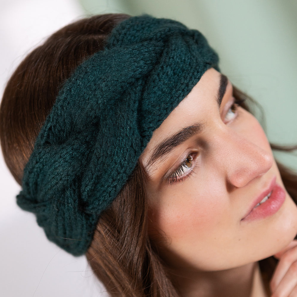 pascuali-stirnband-toja-strickanleitung-zopf-stirnband-aus-bio-cashmere-worsted image 2