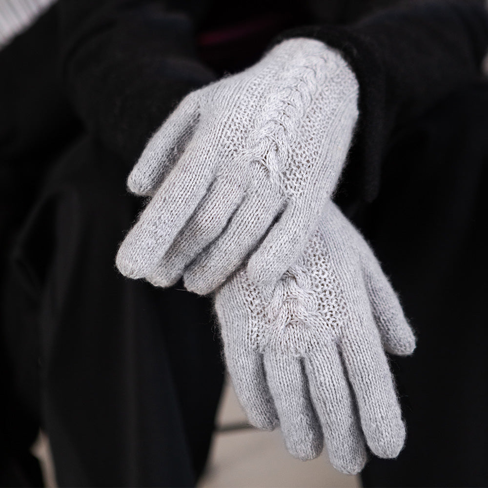 pascuali-lan-fingered-gloves-strickanleitung-damen image 1