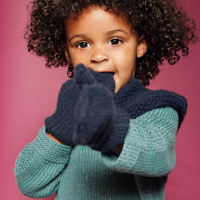 pascuali-nita-kinder-handschuhe-strickanleitung-f-ustlinge-gr-98-110-aus-cashmer image 2
