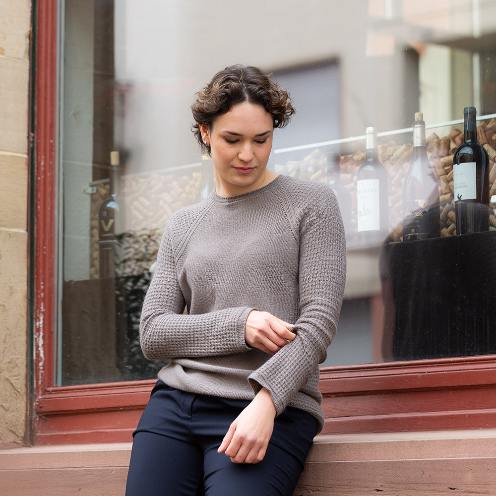 pascuali-inside-out-sweater-strickanleitung-f-r-wendepullover-top-down image 1