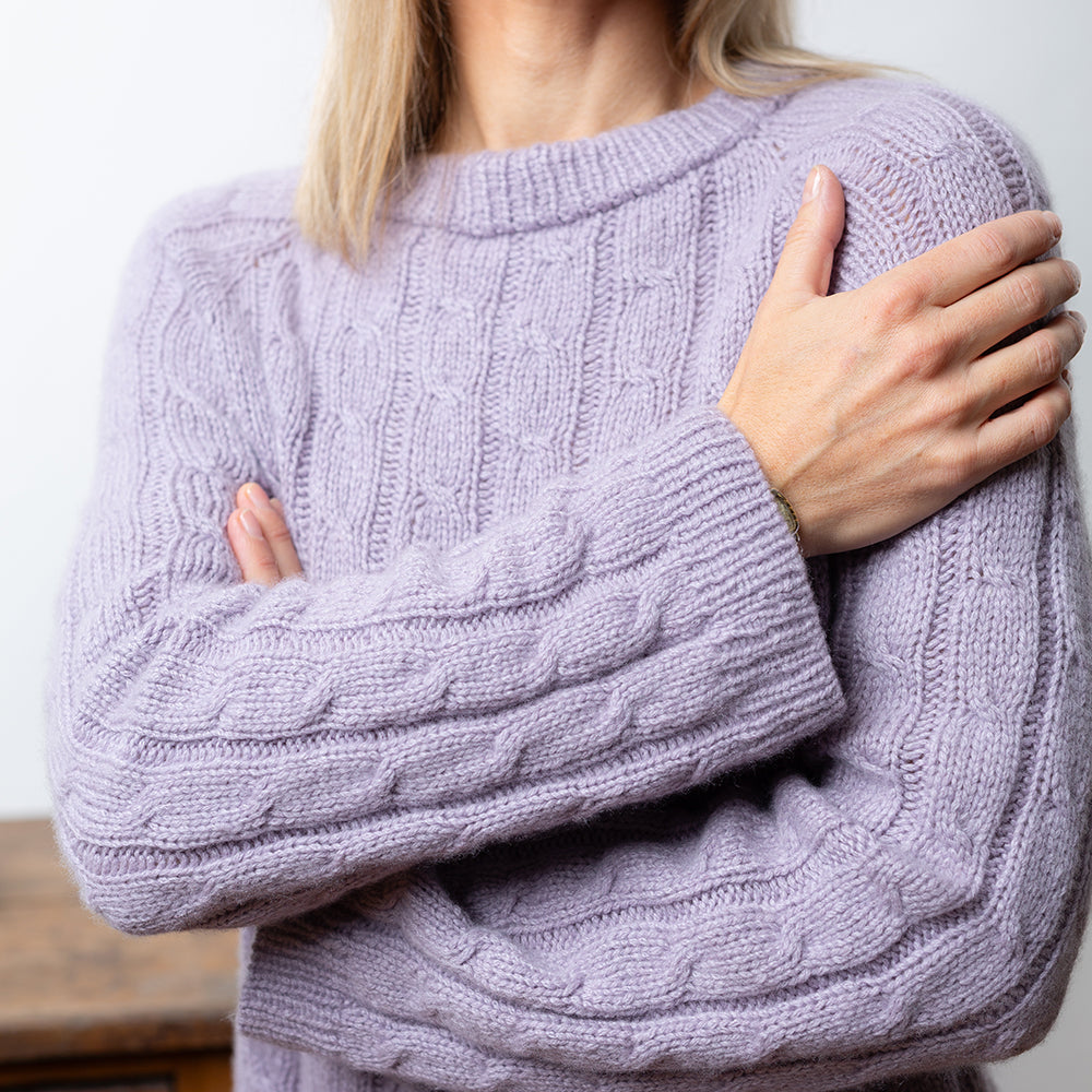 pascuali-twisted-air-sweater-strickanleitung-top-down-mit-zopf image 4