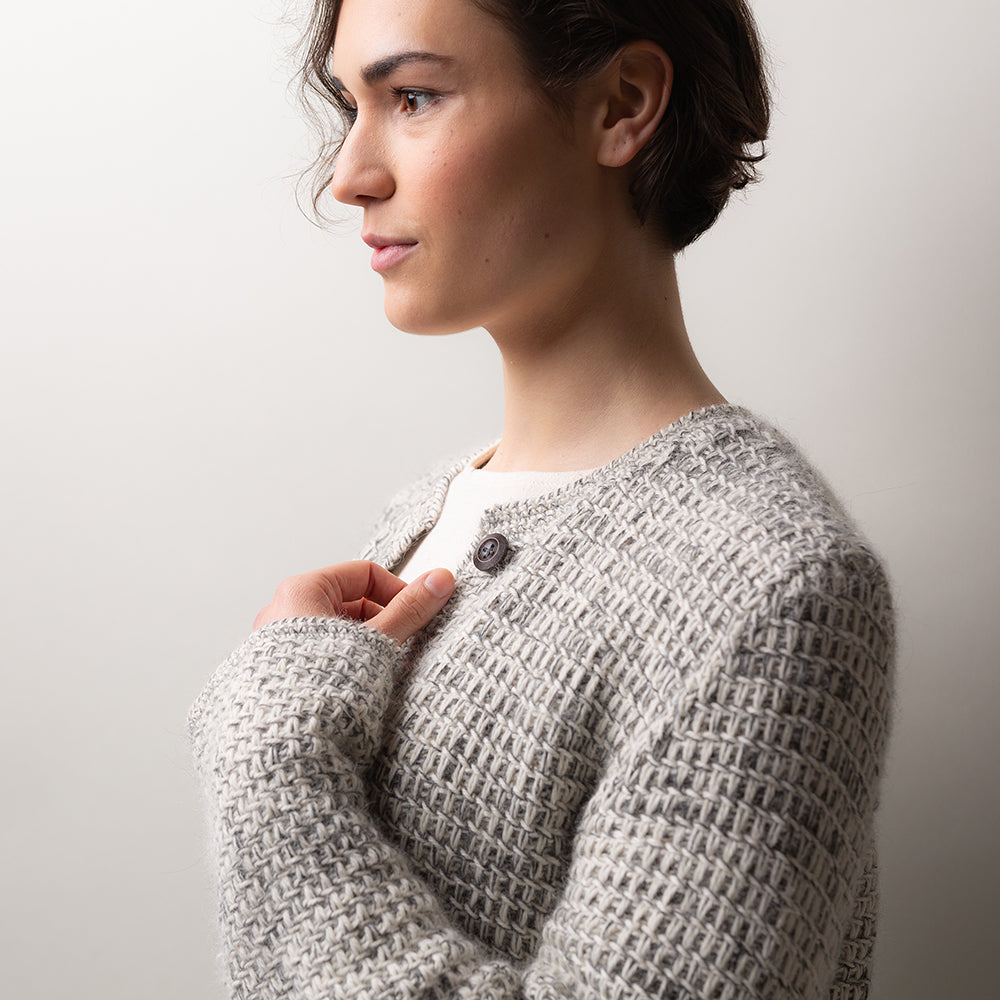 pascuali-strickanleitung-jacke-paris-loop-kurze-jacke-im-webmuster-zweif-dig-pdf image 3