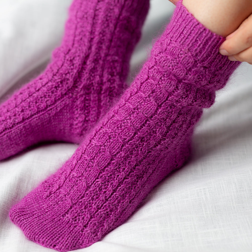 pascuali-tender-curl-socks-strickanleitung-zopfsocken-gr-e-39-40 image 3