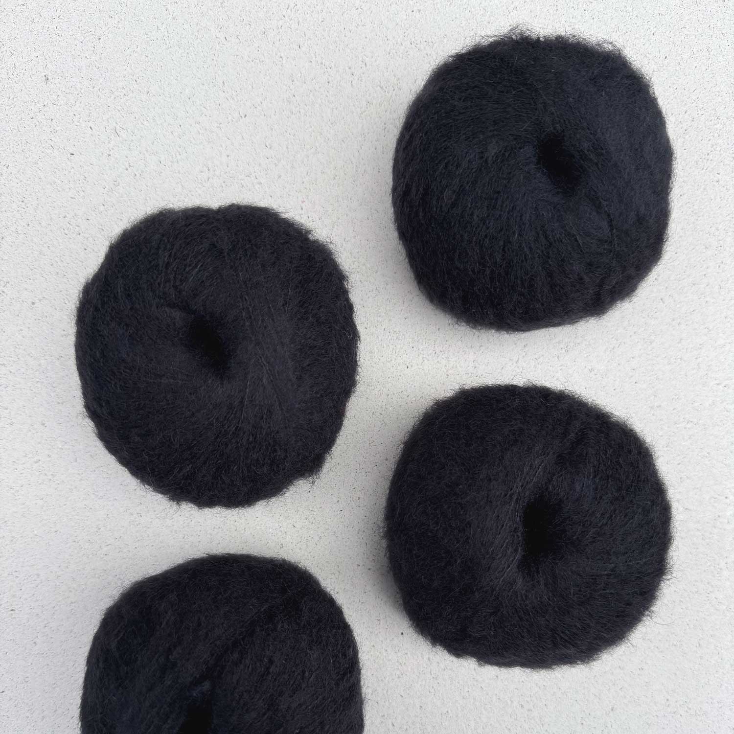 pascuali-manada-premiumgarn-superkid-mohair-seide-merino-yak-rms image 3