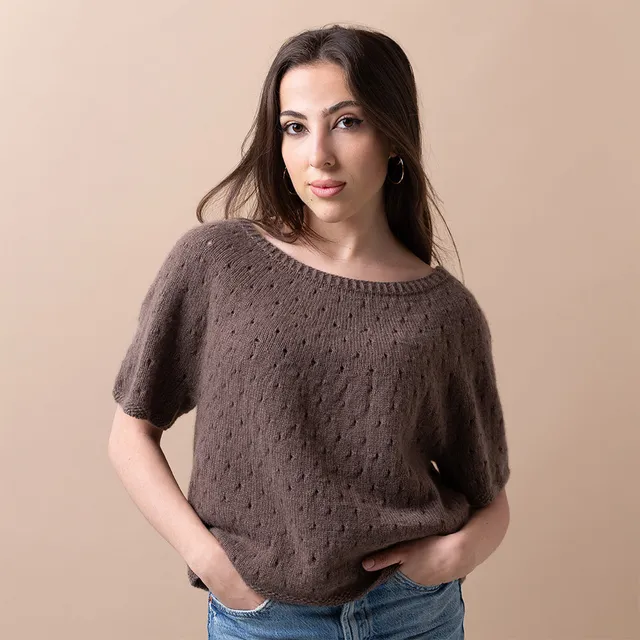 pascuali-strickanleitung-shirt-ajour-stitch-kurzschnitt-top-down-pdf-download image 1