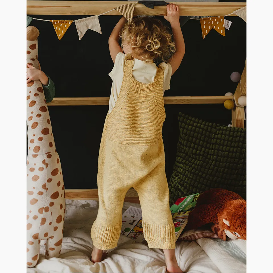 pascuali-dana-latzhose-strickanleitung-7-8-halbpatent-baby image 1