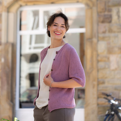 pascuali-strickanleitung-button-blouse-loch-cardigan-top-down image 2