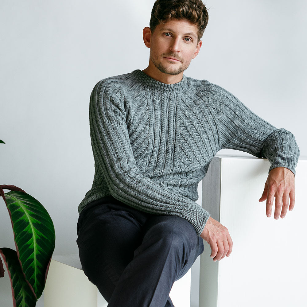 pascuali-strickanleitung-herrenpullover-renzo-raglan-pullover-im-rippenmuster-to image 1