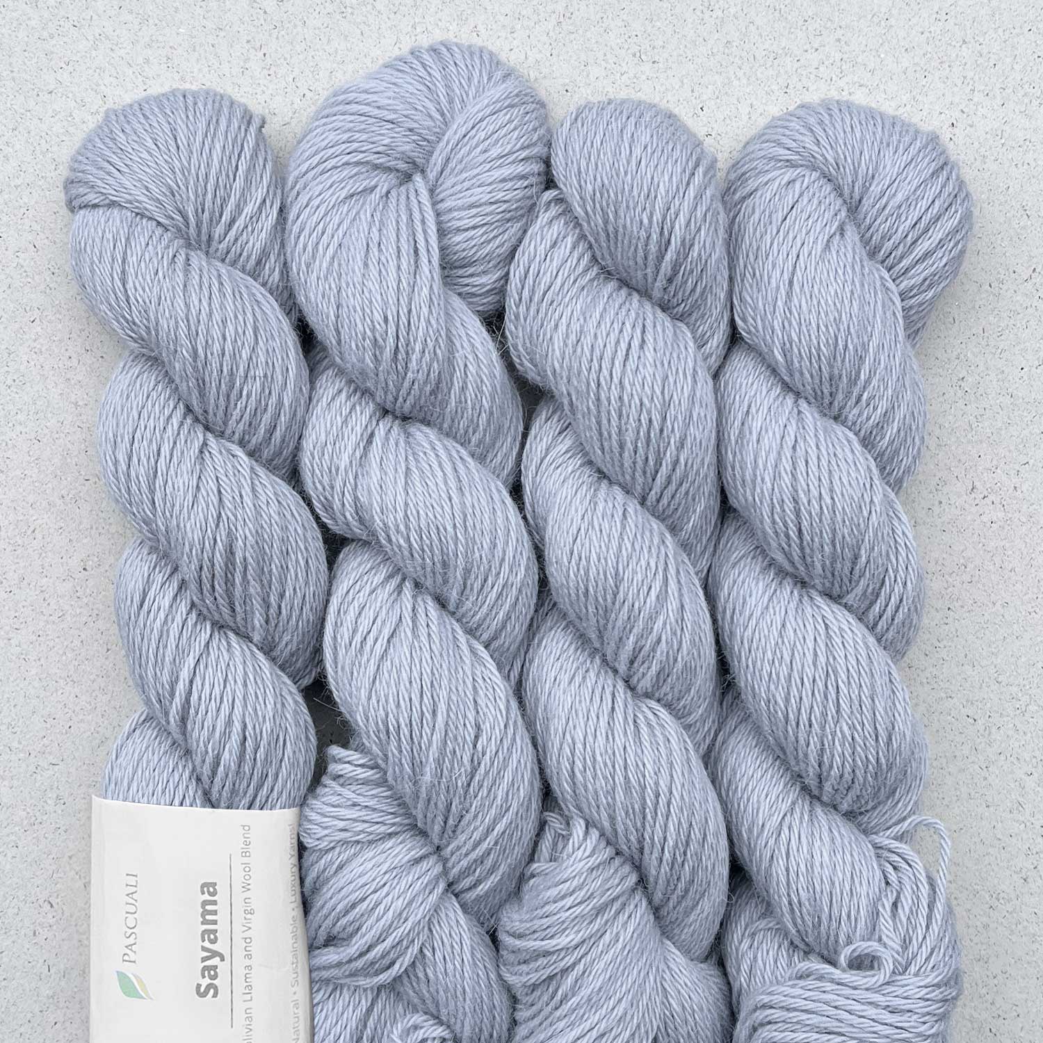 pascuali-sayama-handstrickgarn-aus-babylama-highlandwolle image 2