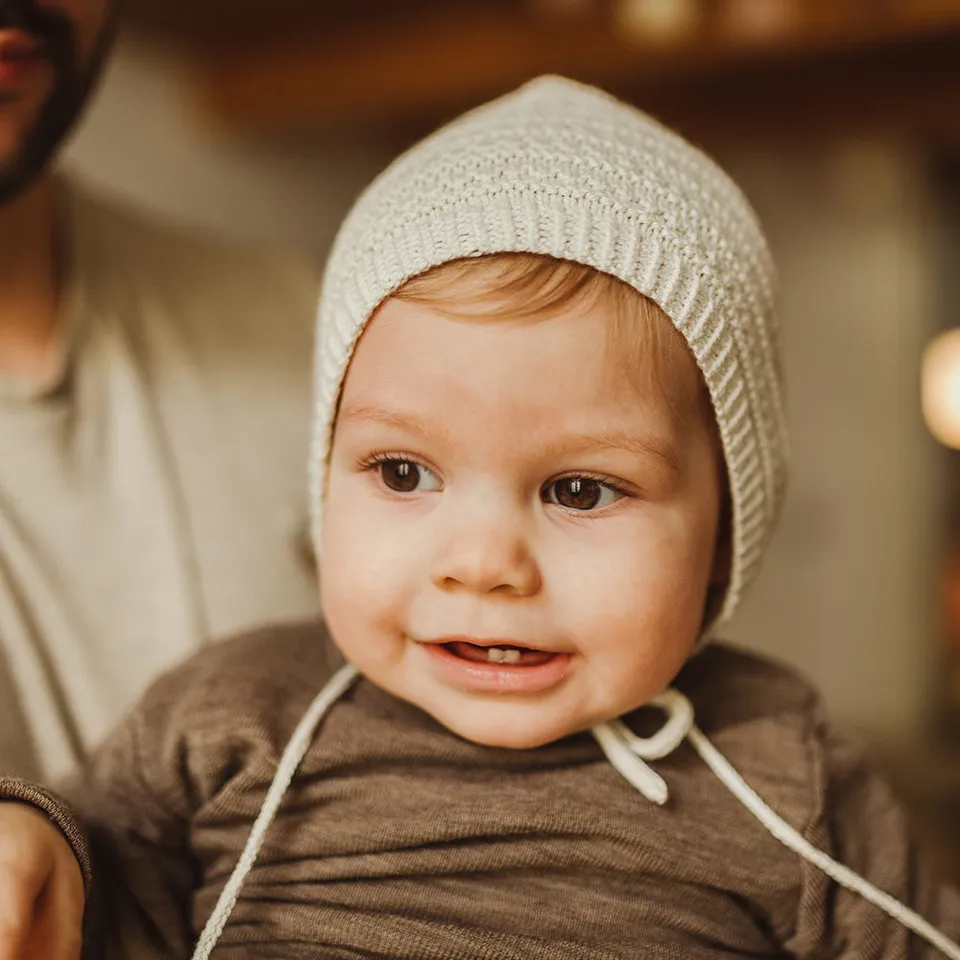 pascuali-felipo-baby-hat-strickanleitung-babym-tze-mit-bindeb-ndern-0-24-monate image 1