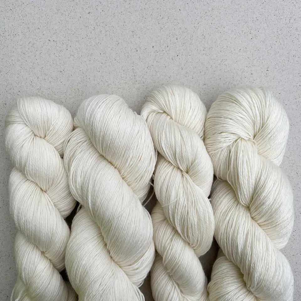pascuali-merino-baby-lace-zum-f-rben-garn-100-schurwolle image 1